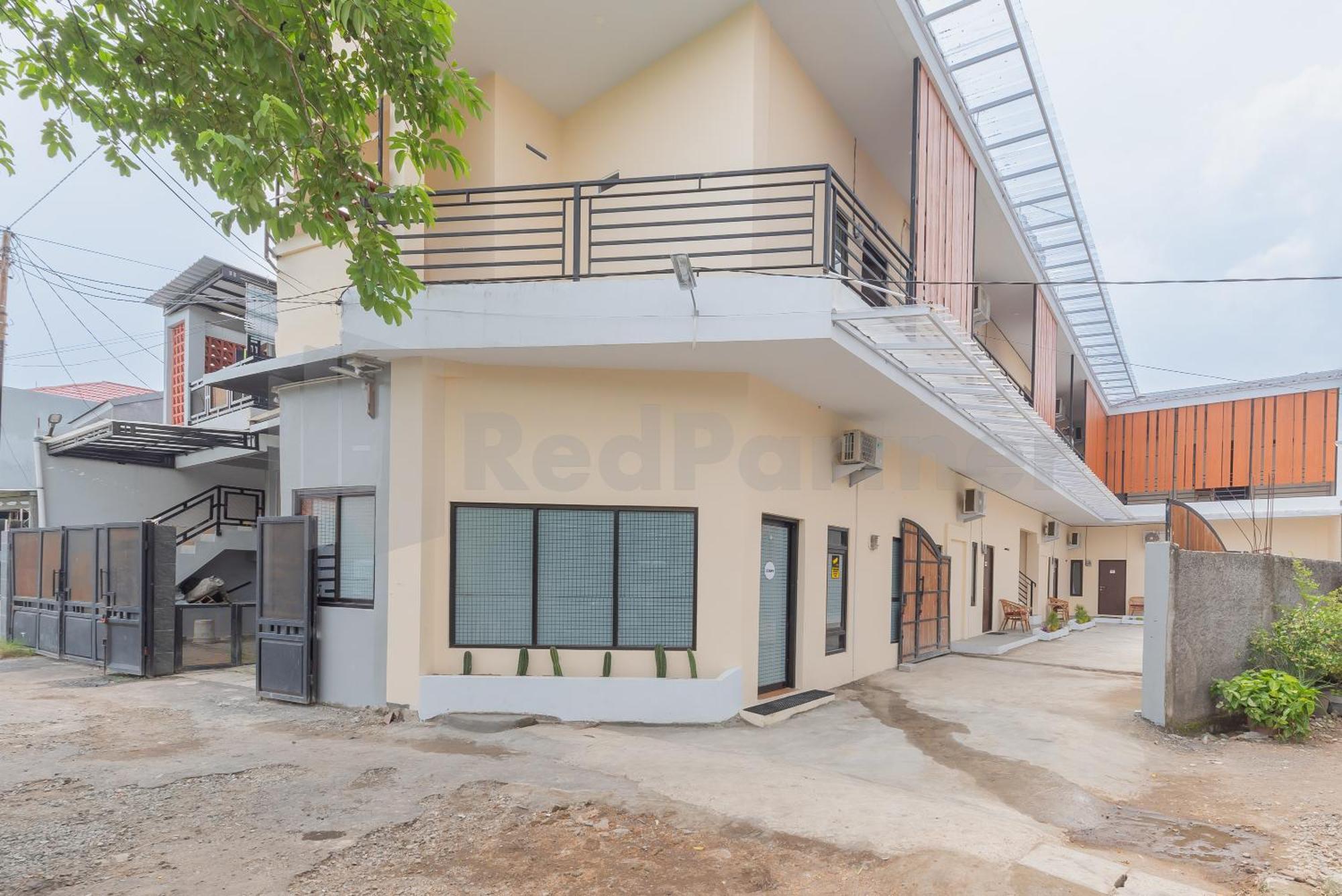 Rumah Panda Guesthouse Redpartner Tangkil  Екстериор снимка